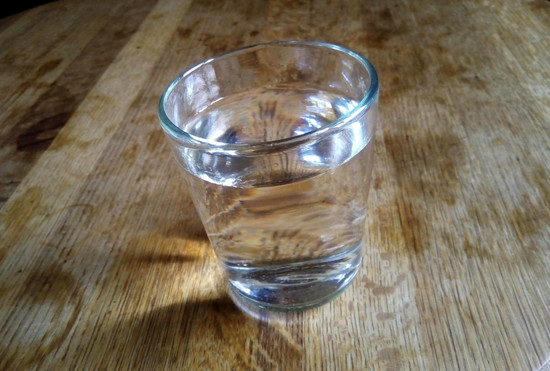 蒸留水.jpg