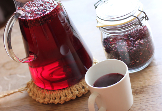 rosehipitea2.jpg
